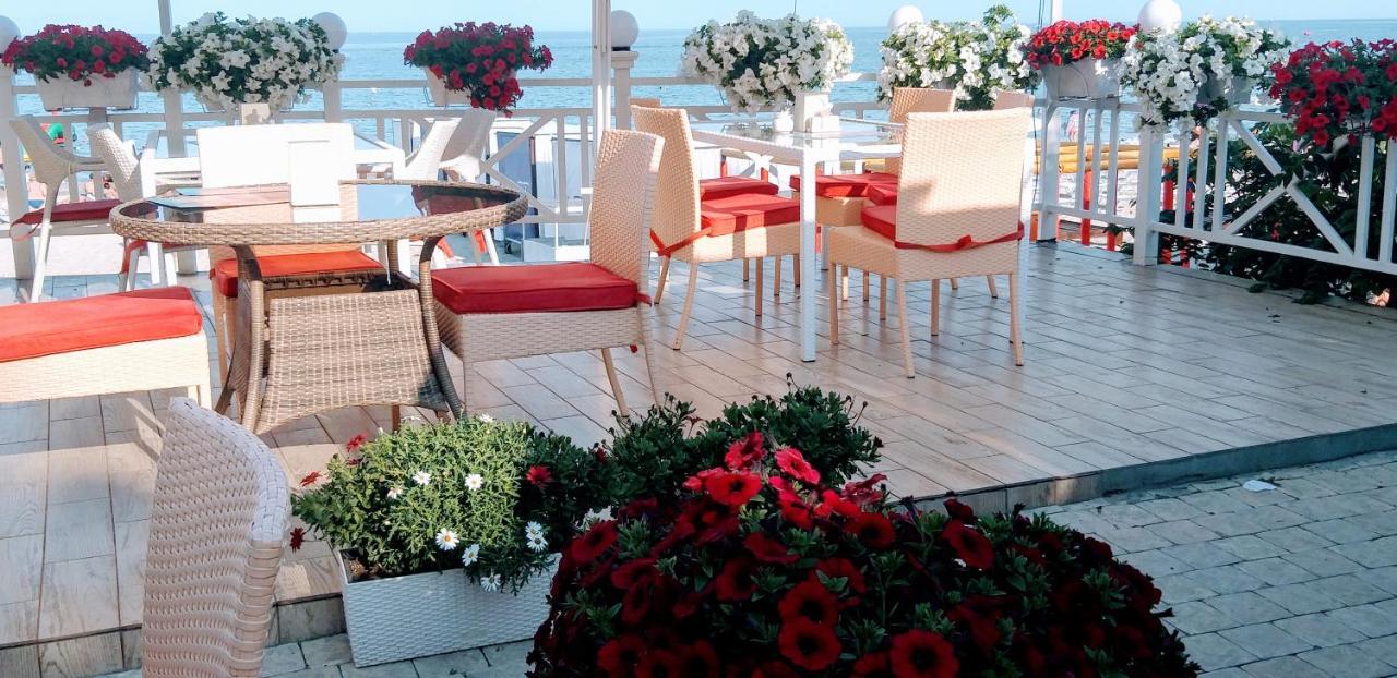 Shalanda Hotel Odesa Exterior photo